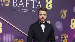 Herec Jack Lowden.