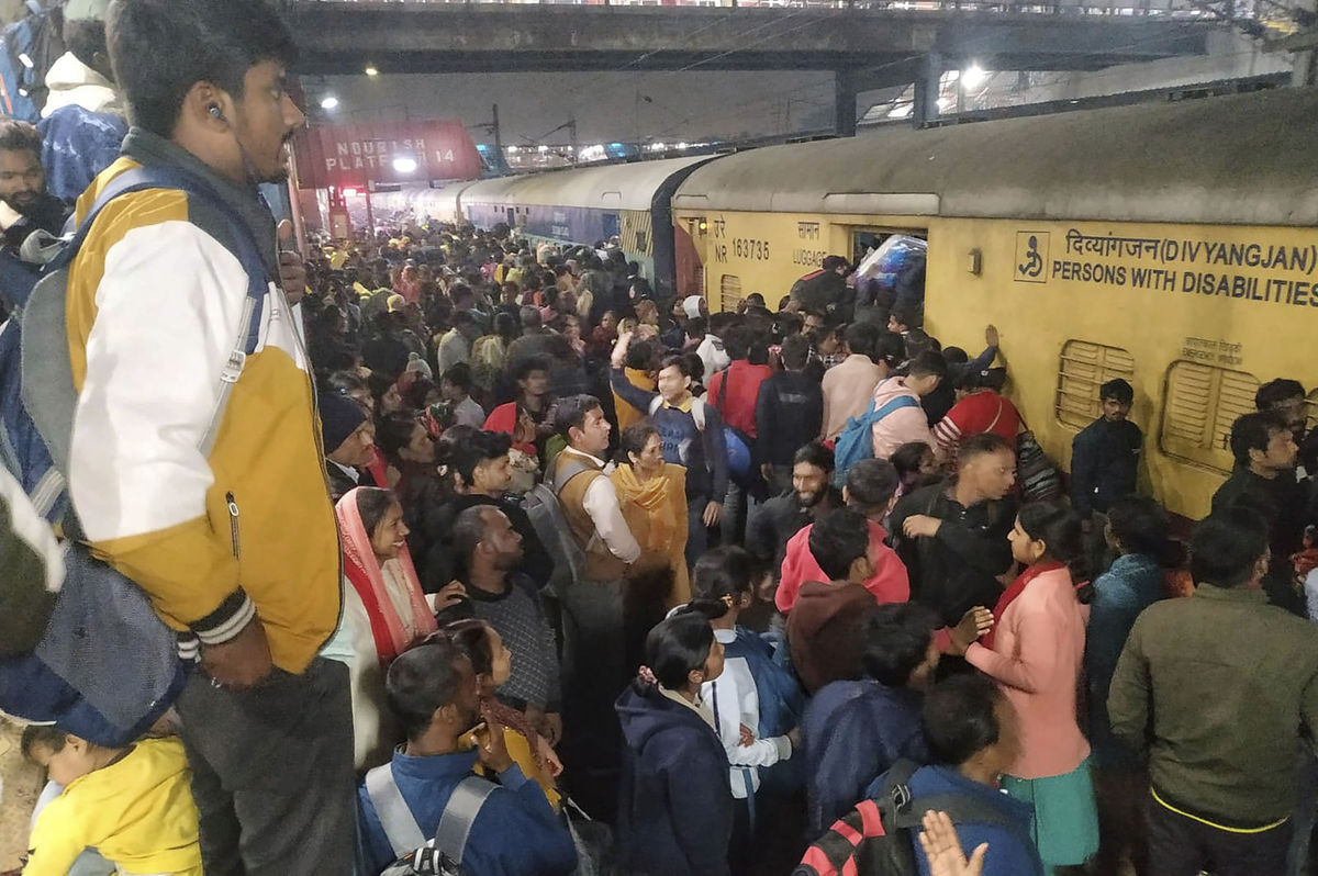 India, stampede, tlačenica, vlak, Naí Dillí