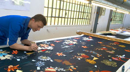 Textilný dizajnér Juraj Straka vo svojom...