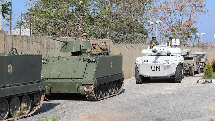 Vozidlá Ozbrojených síl Libanonu a UNIFIL-u