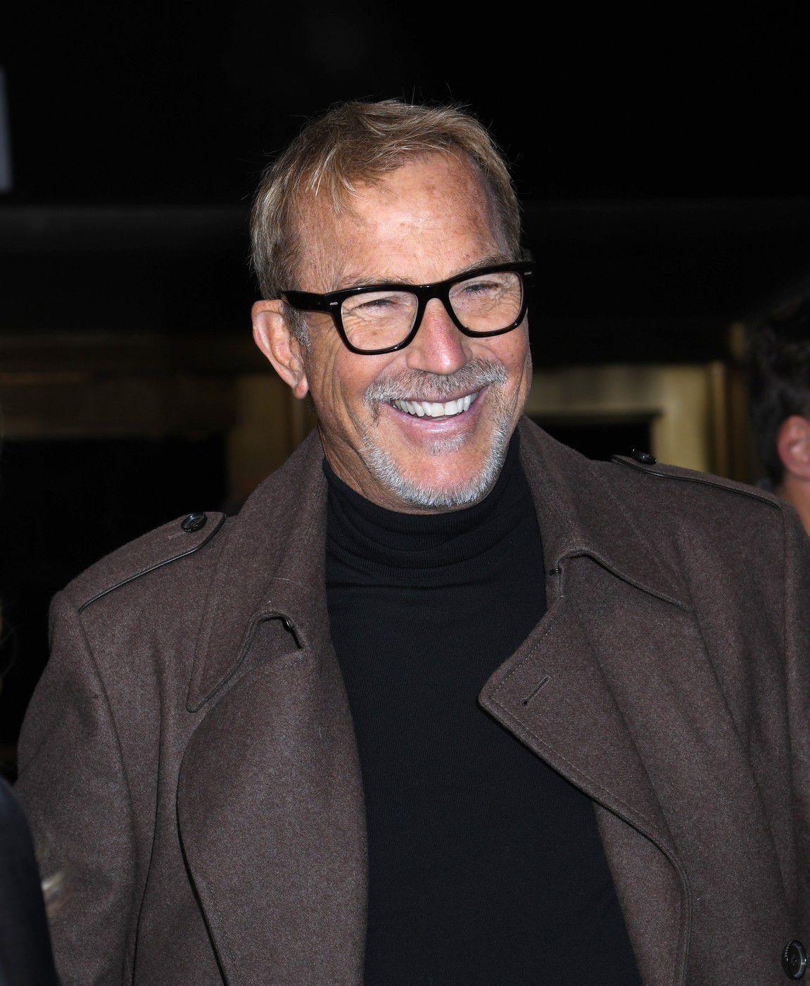 Herec a režisér Kevin Costner na koncerte k 50....
