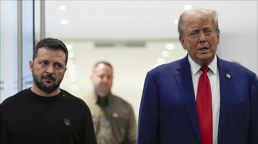 Prezident USA Donald Trump (vpravo) a...