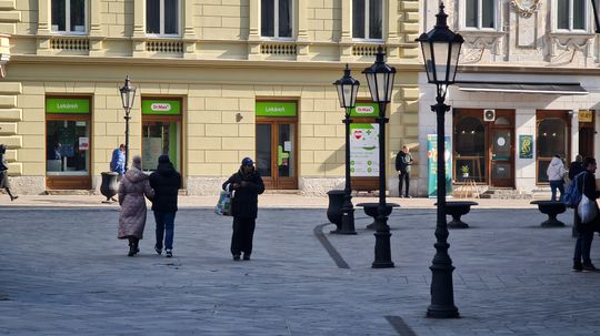 Verejné osvetlenie v centre Košíc