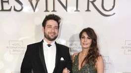 Herec Marek Němec s partnerkou Petrou Hebkou na...