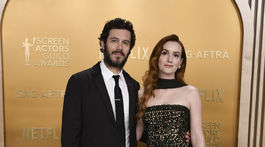 Herec Adam Brody a jeho manželka Leighton Meester.