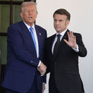 Donald Trump, Emmanuel Macron
