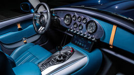 AC-Cobra-GT-Roadster-GTR-dashboard-interior-official-picture