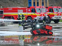 Beštia a robot Colossus, CAS 40 Tatra 815–7 10X10, Hasiči