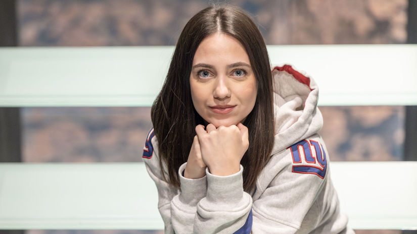 Herečka Ráchel Šoltésová na návšteve redakcie...