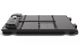 Mercedes-Benz - test batérií s tuhým...