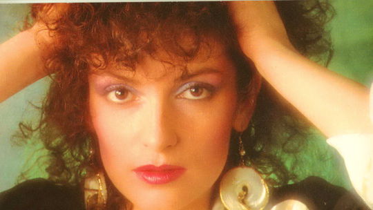 Za dverami mojej izby z roku 1990 bola nadlho...