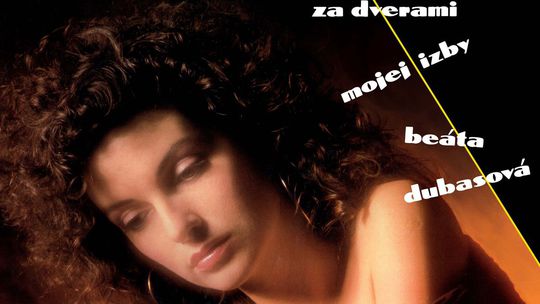 Album Beáty Dubasovej Za dverami mojej izby z...