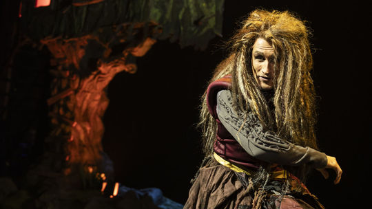 Ondrej Šaling ako striga v opere Perníková...