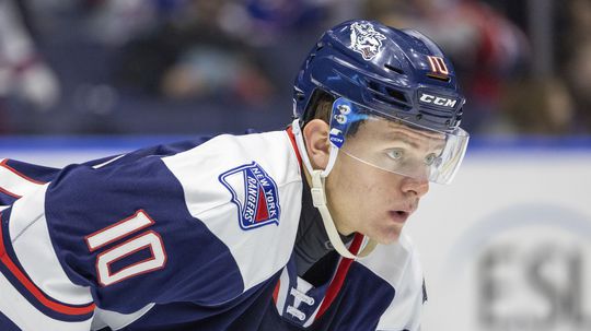 Produktívna noc Slovákov v AHL. Bodovali viacerí, Sýkoru vyhlásili za hviezdu zápasu