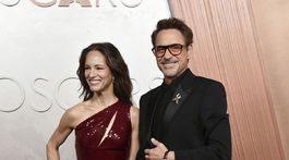 Herec Robert Downey Jr. a jeho manželka Susan Downey.