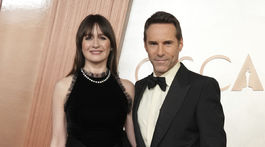 Herečka Emily Mortimer a jej manžel - herec Alessandro Nivola.