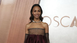 Herečka Zoe Saldana prišla v róbe Saint Laurent. 