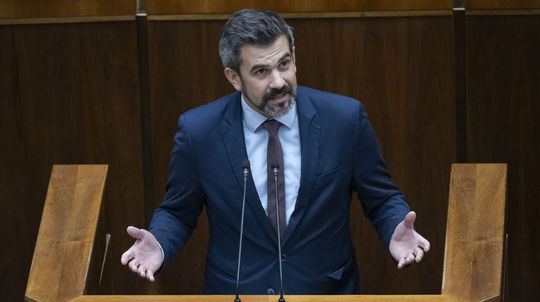 Poslanec Hargaš bol na výsluchu, podali na neho trestné oznámenie za ohováranie v súvislosti s haciendou v Sebechleboch