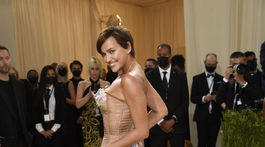 Irina Shayk na podujatí MET Gala v roku 2021.
