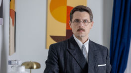 Juraj Loj v Dunaji, k vašim službám.