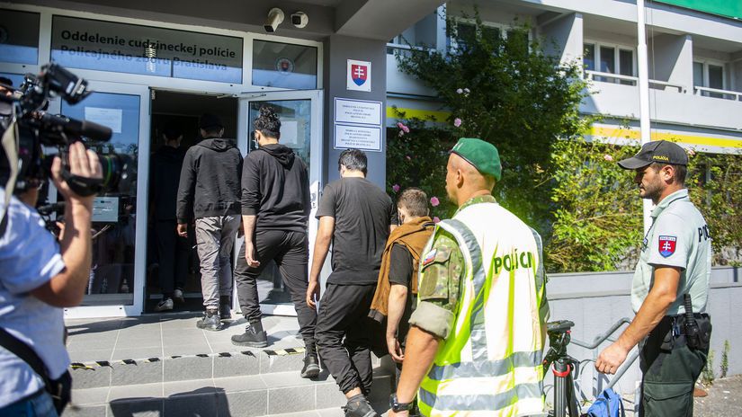 Cudzinecká polícia