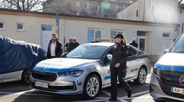 Dizaj policajných áut / Policajné auto / Jana Maškarová / Matúš Šutaj Eštok /