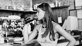 Film Dievča a muž nakrútila Ornella Muti v roku 1974. 