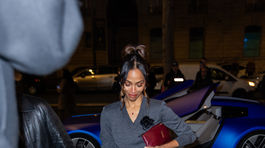 Jaguar Type 00 - Zoe Saldana
