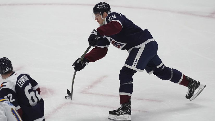 Nathan MacKinnon