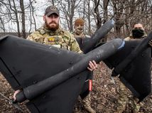 ONLINE: V Estónsku sa zrútil ukrajinský dron, odklonili ho Rusi. Kyjev prvýkrát potvrdil, že ruskí vojaci vstúpili do Dnepropetrovskej oblasti