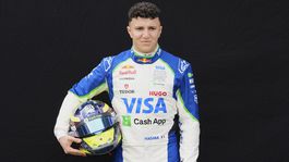 22. Isack Hadjar