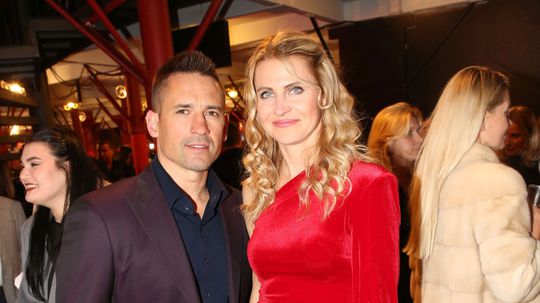 Tomáš Plekanec a  Lucie Šafářová na premiére...