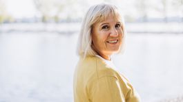 žena, seniorka, dôchodkyňa