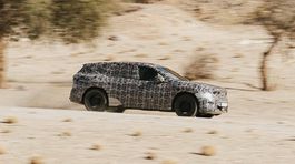 BMW iX3 - testovacie prototypy 2025