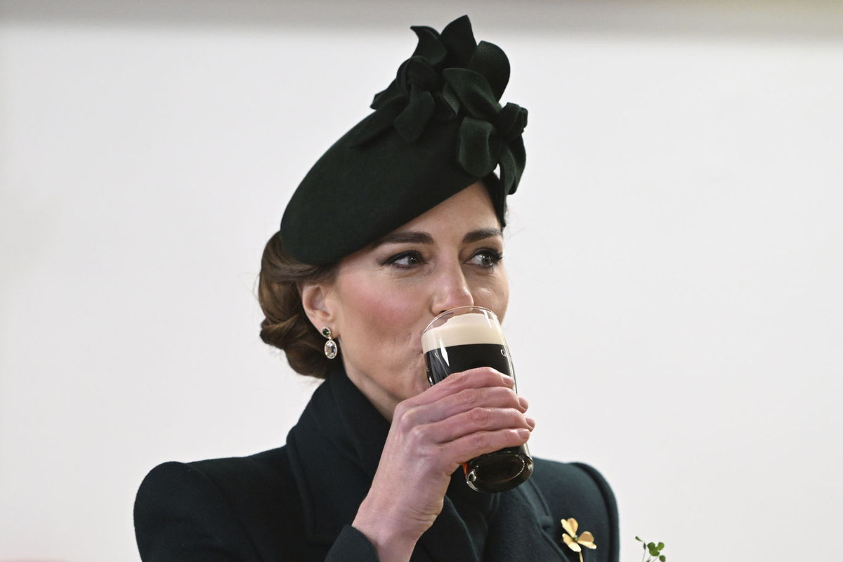 Britská princezná Kate si počas svojho programu...