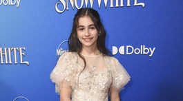 Emilia Faucher na premiére filmu Snehulienka. 