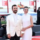 Justin Theroux s  Nicole Brydon Bloom