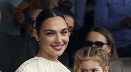 Herečka Gal Gadot a jej dcérka Daniella Varsano.