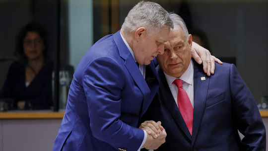 Pomohol Orbán v USA aj Ficovi? Slovensko zrejme môže naďalej počítať s ruskou ropou