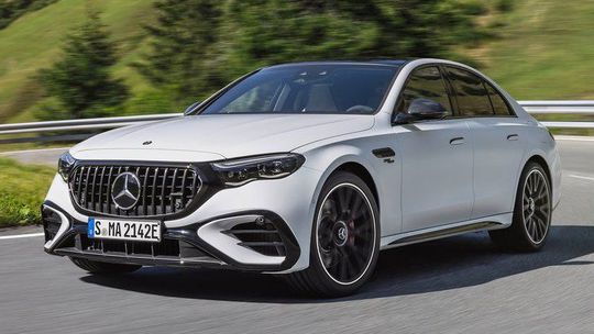 Mercedes-Benz E53 AMG Hybrid - 2025