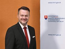 Migaľ sa chce na MIRRI inšpirovať Poľskom, avizuje príchod tajomníka „superkalibru“. Plánuje tiež založiť vlastnú stranu