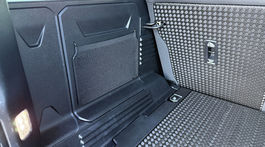 Land Rover Defender 110 P400 X-Dynamic HSE (2025)