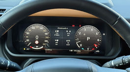 Land Rover Defender 110 P400 X-Dynamic HSE (2025)