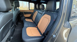 Land Rover Defender 110 P400 X-Dynamic HSE (2025)