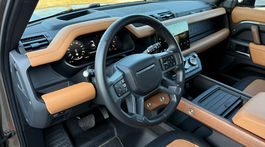 Land Rover Defender 110 P400 X-Dynamic HSE (2025)