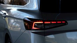 Škoda Superb 1,5 TSI iV - test 2025