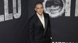 Herec Jake Gyllenhaal si zahral v predstavení Othello. 