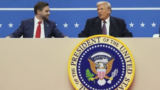J. D. Vance / Donald Trump /