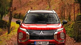 Mitsubishi Outlander - 2025