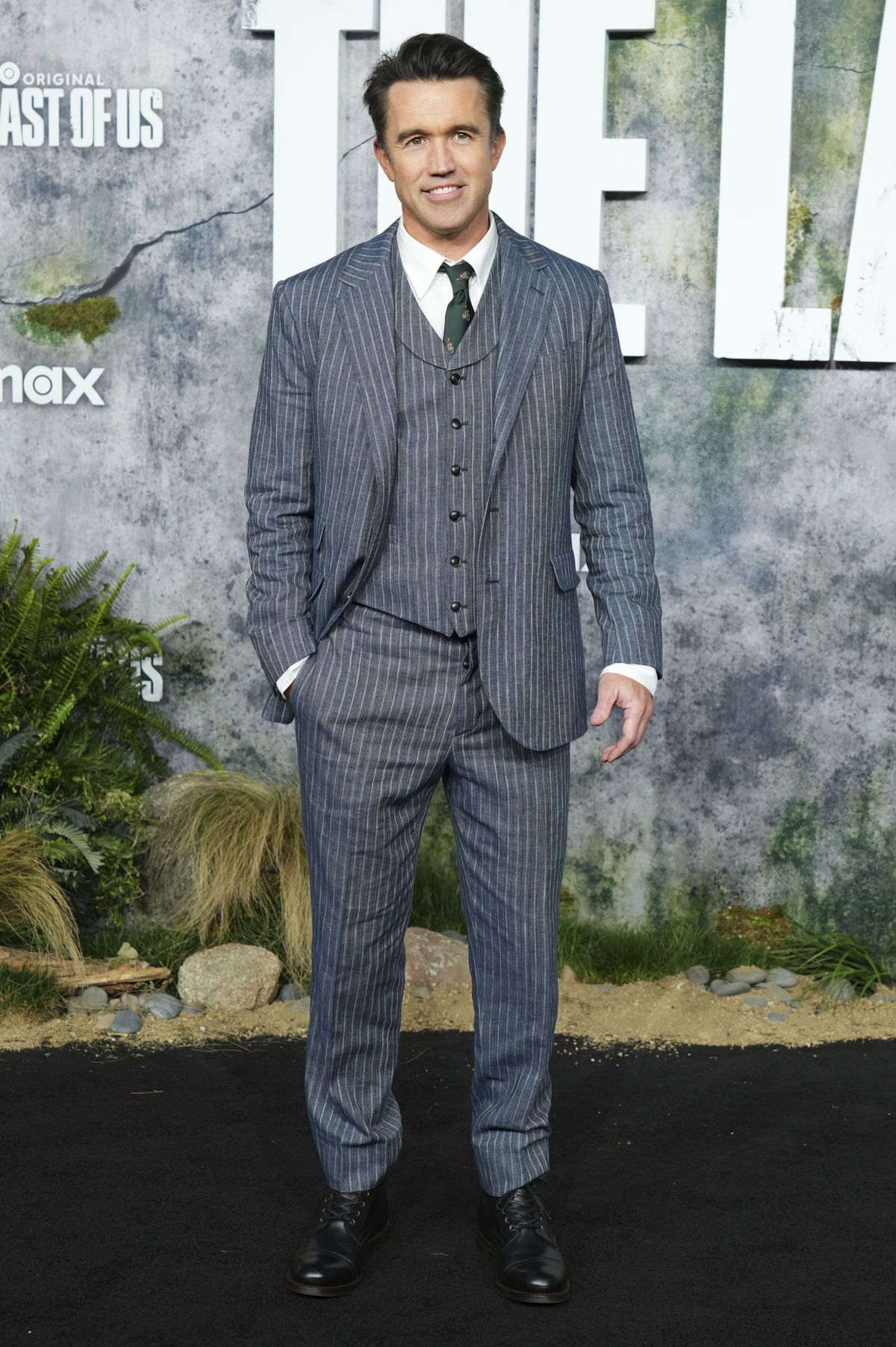 Herec Rob McElhenney na premiére druhej série...
